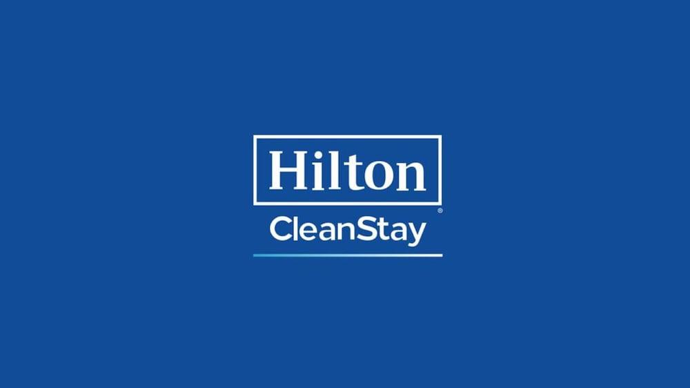 Hilton Garden Inn Portland Lake Oswego Exterior foto